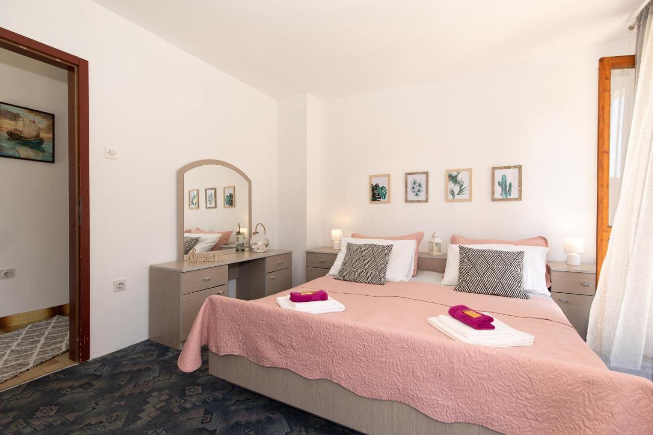Apartment Lora Цриквеница Экстерьер фото